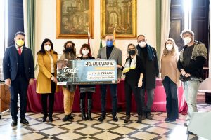 Donazione Trap Assegno gigante